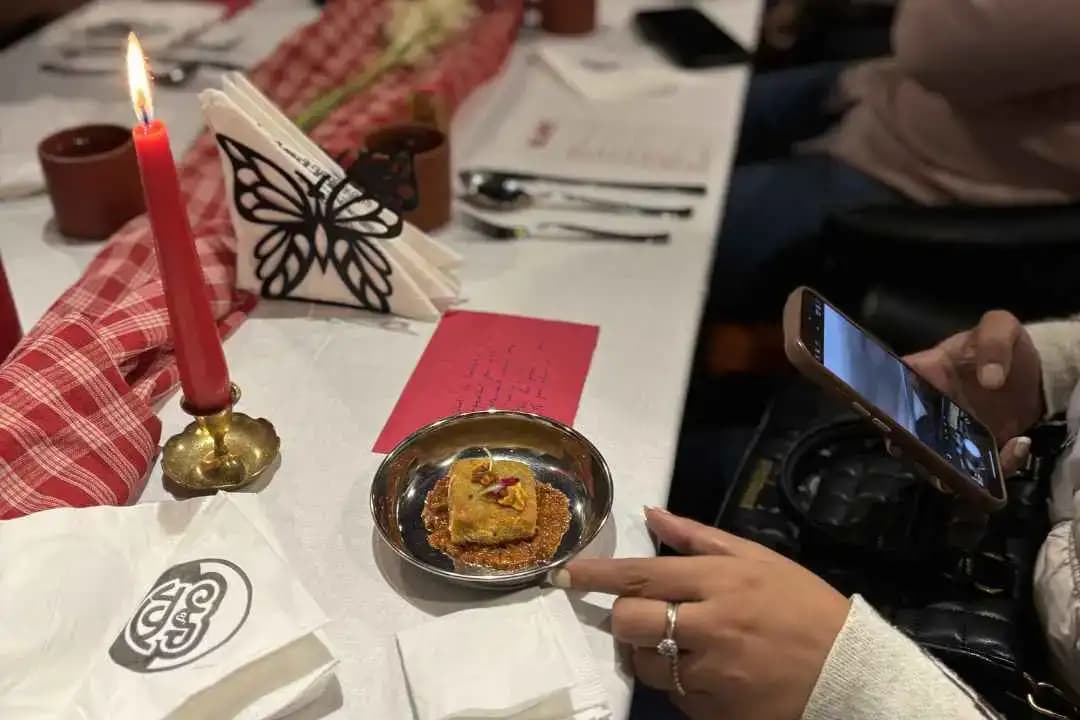 Streets of Kolkata in Gurgaon