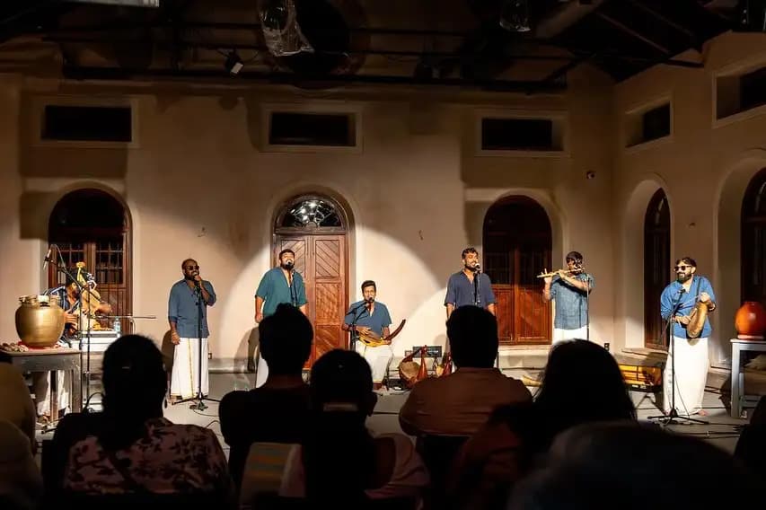 Live Acts & Performances